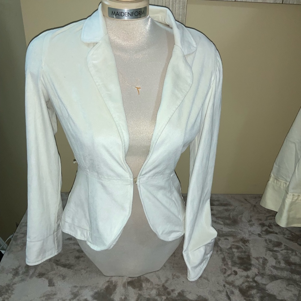 WHBM TWO PIECE SKIRT/jacket